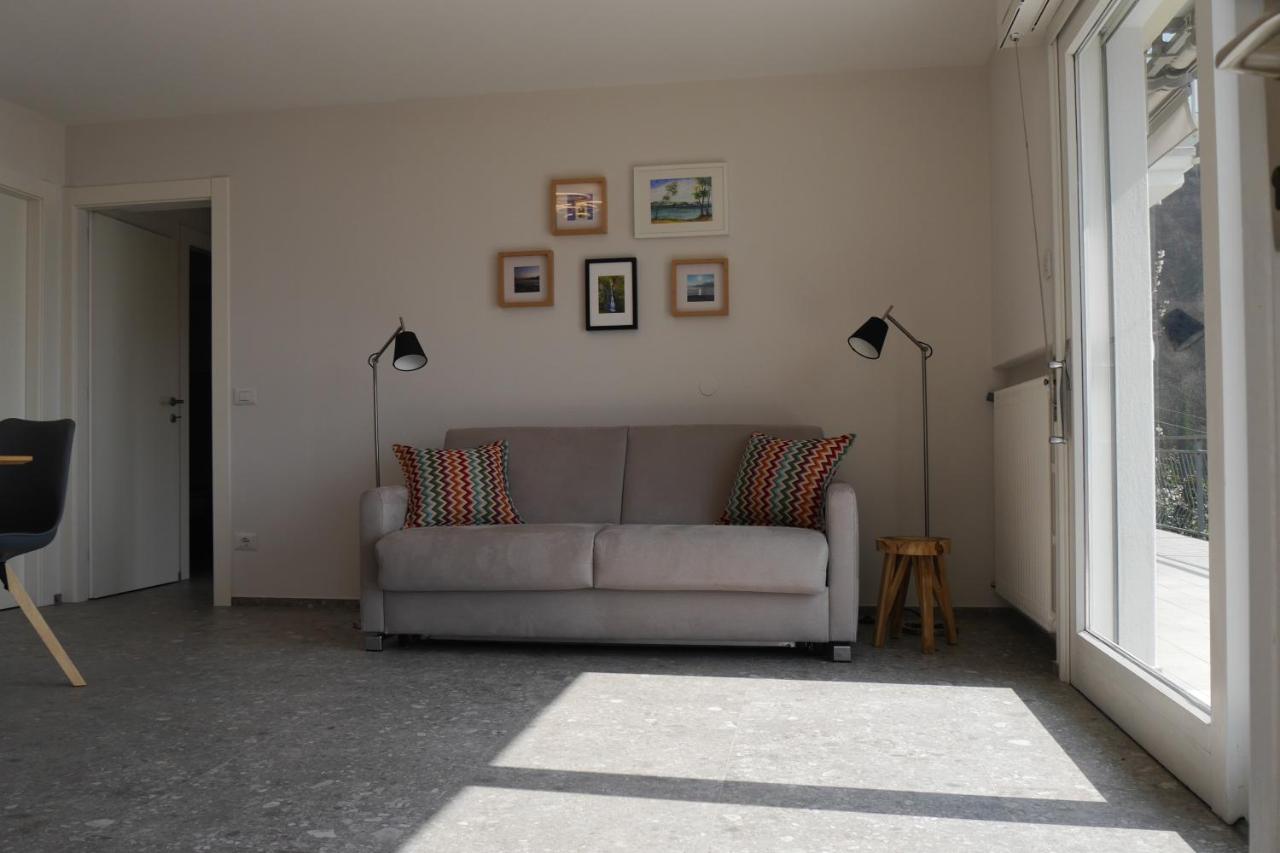 Casa Colmegna Mit Traumhaften See- Und Bergblick Luino Eksteriør billede